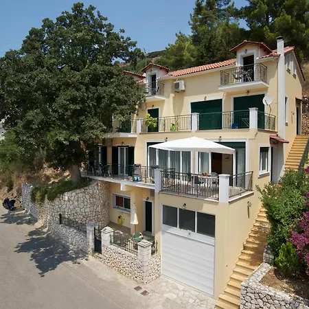 Faos Luxury 2 Appartamento Agia Efimia